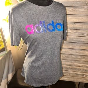 Adidas - Galaxy Logo - The Go-To Short Sleeve Tee-Shirt -